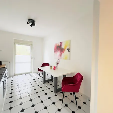 Appartement Moebliert-Nahe Starlight Express In Bochum -Wlan-Netflix-Loggia Oder Terrasse Extérieur photo