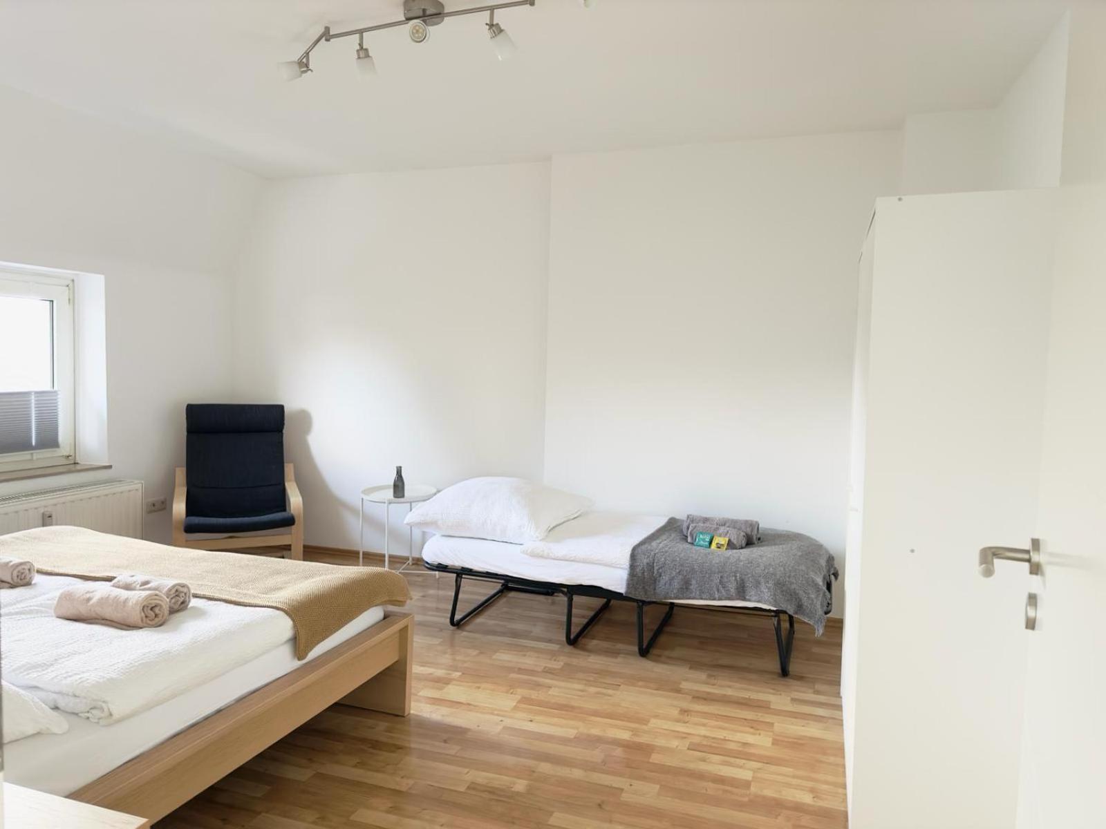 Moebliert-nahe Starlight Express In -wlan-netflix-loggia Oder Terrasse *